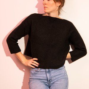 Vince. Black Boxy Sweater